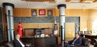 Vali Balkanlıoğlu'ndan Başkan Alemdar'a Veda Ziyareti