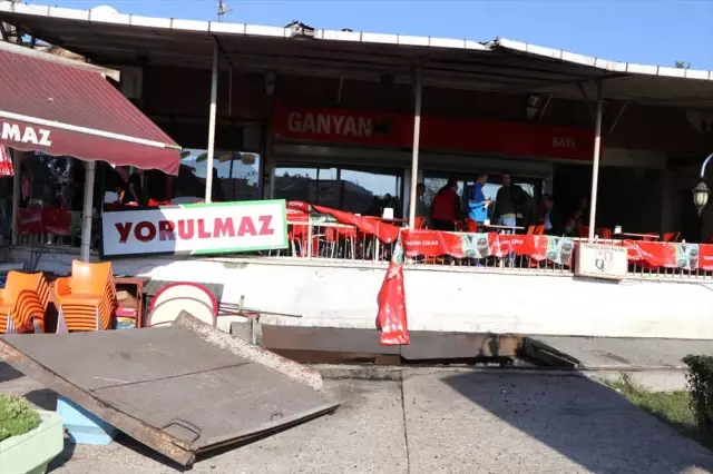 Güncelleme - Edirne'de Kalorifer Kazanı Patladı: 3 Yaralı Güncelleme - Edirne'de Kalorifer Kazanı Patladı: 3 Yaralı