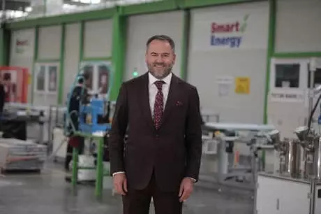 Güneş Panelleri ile 10 Yılda 5 Milyar Dolarlık Elektrik Üretimi