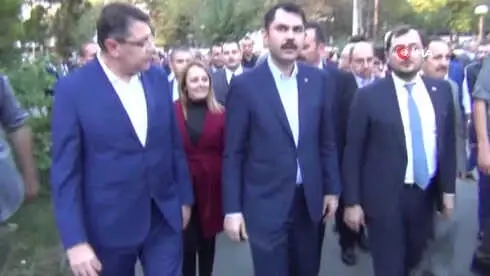 Çevre ve Şehircilik Bakanı Kurum'dan Kaymakama Talimat: Gerekirse 10 Günde Bir Teyzemizi Götürelim