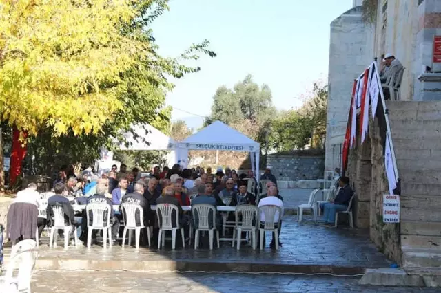 Şehit Babası Yine Yüreklere Dokundu, Hainlere Tokat Gibi Yanıt Verdi Şehit Babası Yine Yüreklere Dokundu, Hainlere Tokat Gibi Yanıt Verdi