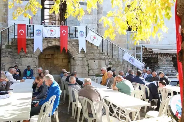 Şehit Babası Yine Yüreklere Dokundu, Hainlere Tokat Gibi Yanıt Verdi Şehit Babası Yine Yüreklere Dokundu, Hainlere Tokat Gibi Yanıt Verdi