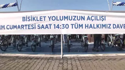 Trabzon'da 8 Kilometrelik Bisiklet Yolu Açıldı Trabzon'da 8 Kilometrelik Bisiklet Yolu Açıldı