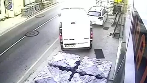 Beykoz'daki Hırsızlık Güvenlik Kamerasında - İstanbul Beykoz'daki Hırsızlık Güvenlik Kamerasında - İstanbul