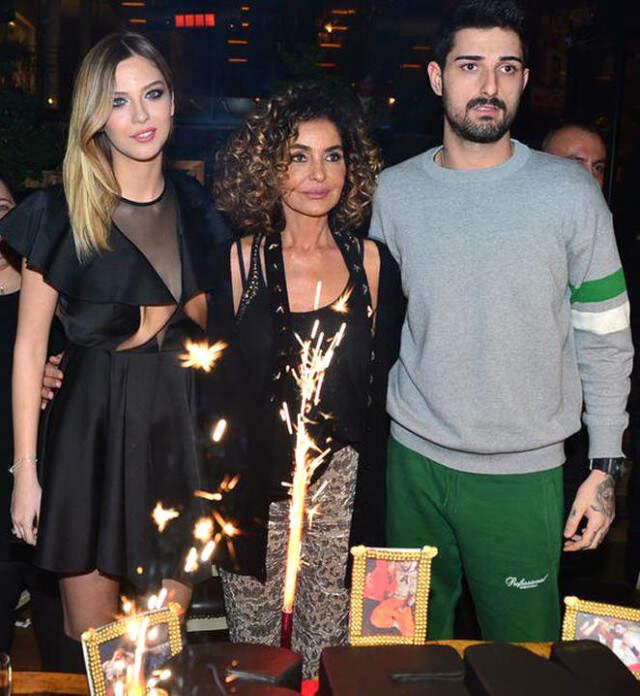 İdo Tatlıses'le Barışan Yasemin Şefkatli, Sevgilisinin Evine Taşındı