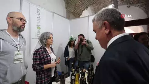 Kuşadası Zeytin Festivali Devam Ediyor Kuşadası Zeytin Festivali Devam Ediyor