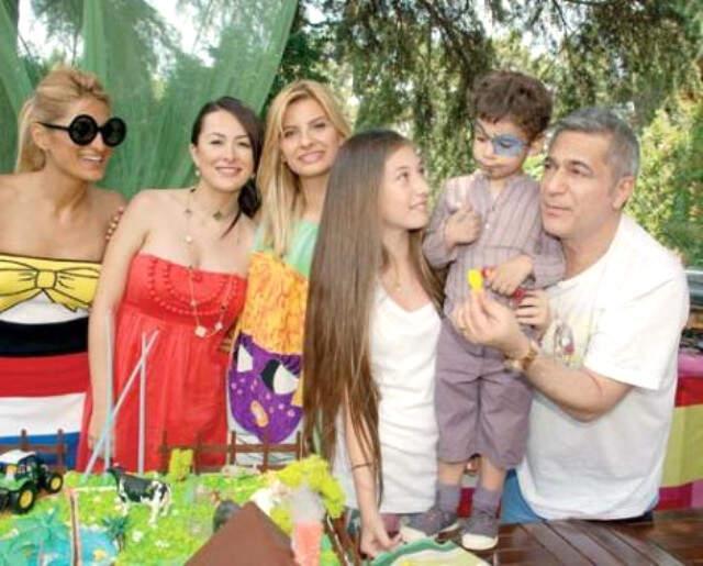 Tuğba Coşkun, Yoğun Bakımda Olan Mehmet Ali Erbil'in İyileşmesi İçin Çocuk Sevindirdi