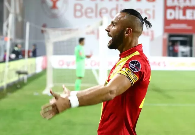 Futbol: Spor Toto Süper Lig Futbol: Spor Toto Süper Lig