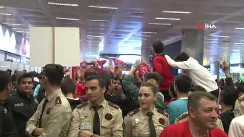 Ampute Milli Takımı'na Coşkulu Karşılama Ampute Milli Takımı'na Coşkulu Karşılama