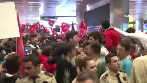 Ampute Milli Takımına Coşkulu Karşılama Ampute Milli Takımına Coşkulu Karşılama