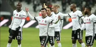 Beşiktaşta Babel ve Medel sağlık kontrolünden geçti Beşiktaşta Babel ve Medel sağlık kontrolünden geçti