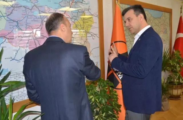 Bursa'ya 2018 Yılında 1.3 Milyar TL Yol Yatırımı Bursa'ya 2018 Yılında 1.3 Milyar TL Yol Yatırımı
