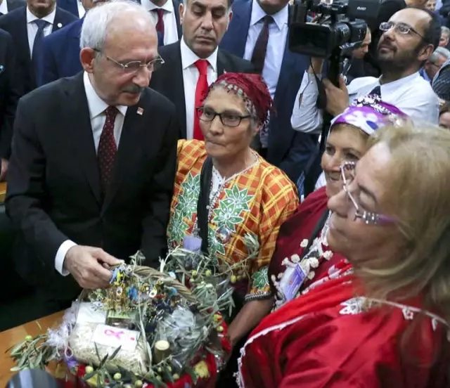 CHP Genel Başkanı Kemal Kılıçdaroğlu Açıklaması CHP Genel Başkanı Kemal Kılıçdaroğlu Açıklaması