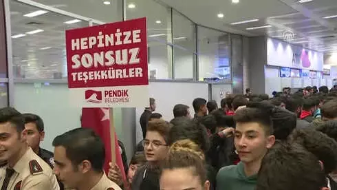 Dünya İkincisi Milli Futbolcular Yurda Döndü (1) - İstanbul Dünya İkincisi Milli Futbolcular Yurda Döndü (1) - İstanbul