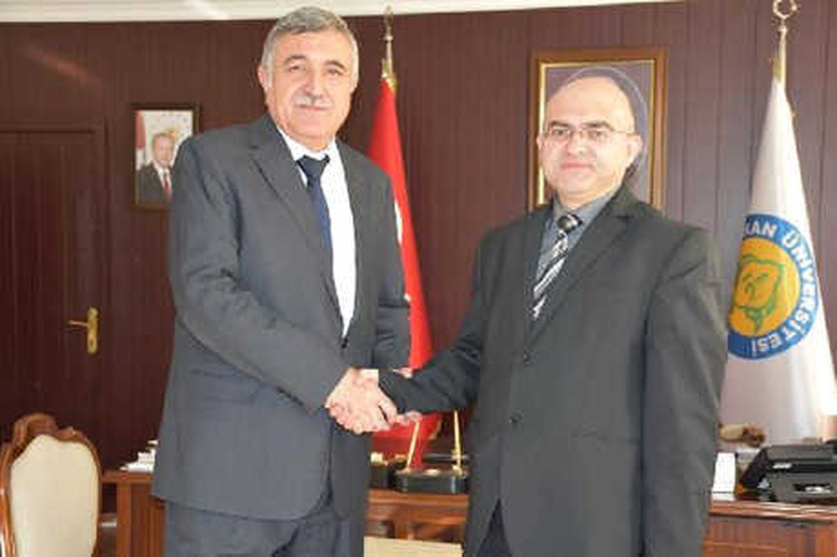Harran Üniversitesi'ne Vekaleten Yeni Rektör Atandı (2)