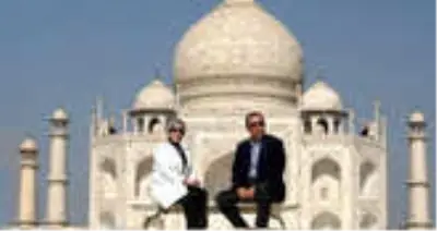 Milyonlarca Müslümanın Yaşadığı Hindistan'da, Tac Mahal'de Namaz Kılmak Yasaklandı! Milyonlarca Müslümanın Yaşadığı Hindistan'da, Tac Mahal'de Namaz Kılmak Yasaklandı!