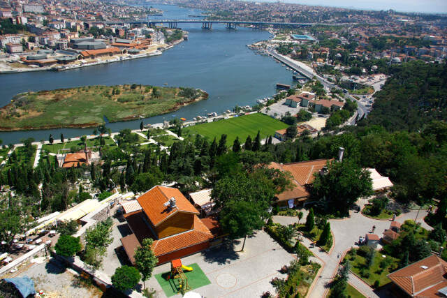 İstanbul Havalimanı, Eyüksultan'daki Emlak Fiyatlarını Uçurdu