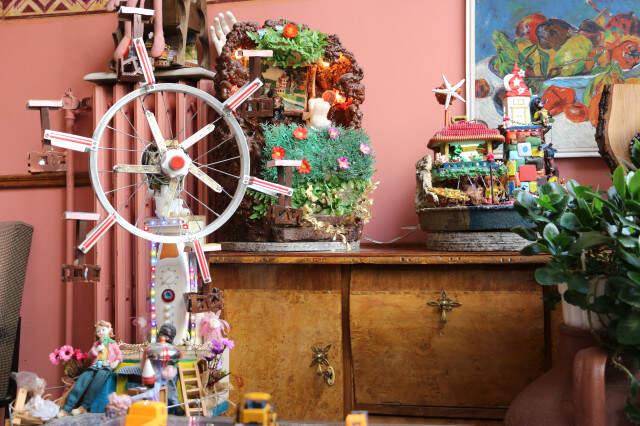 Sokağa Atılan Çöpleri Elektronik Oyuncağa Çevirdi