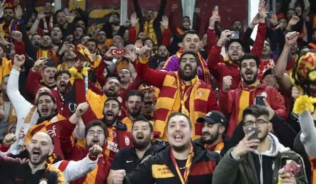 UEFA Şampiyonlar Ligi: Schalke 04: 1 - Galatasaray: ...
