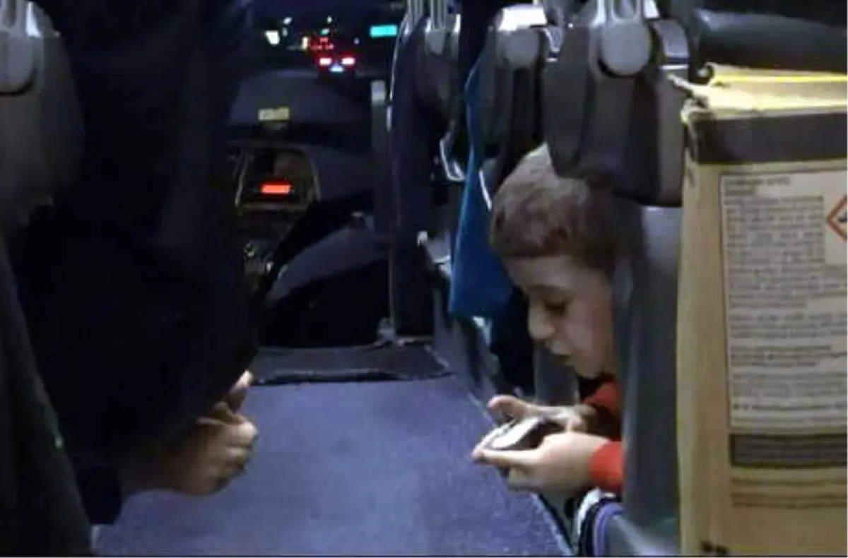 Çocukların 'Koltuk Altı' Otobüs Yolculuğu