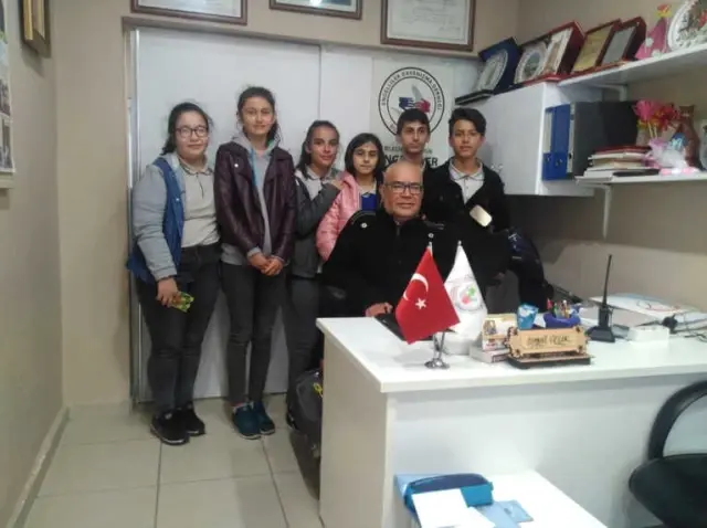 Engelliler ve Sorunları Hakkında Proje Çalışması Engelliler ve Sorunları Hakkında Proje Çalışması