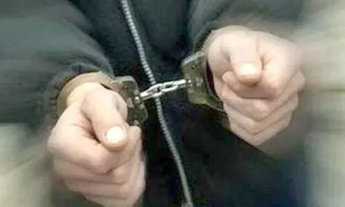 İzmir'de Deaş'a Eş Zamanlı Baskın: 9 Gözaltı