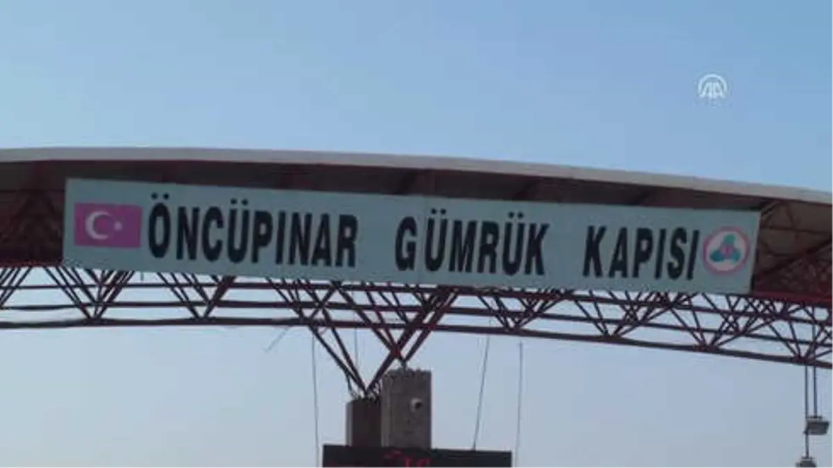 Öncüpınar Sınır Kapısı'nda Tır Yoğunluğu