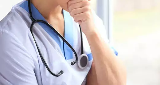 KHK ile İhraç Edilen Doktorlar İçin Yapılan Düzenleme Kabul Edildi KHK ile İhraç Edilen Doktorlar İçin Yapılan Düzenleme Kabul Edildi