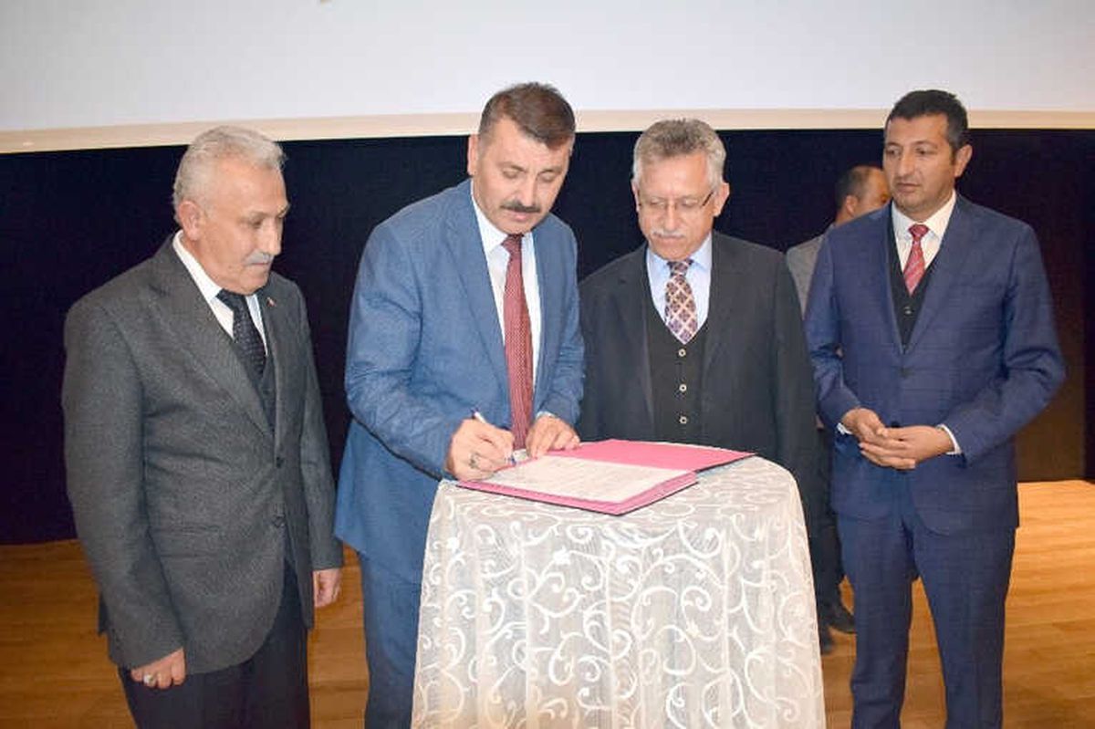 Yozgat Belediyesinde Toplu İş Sözleşmesi İmzalandı