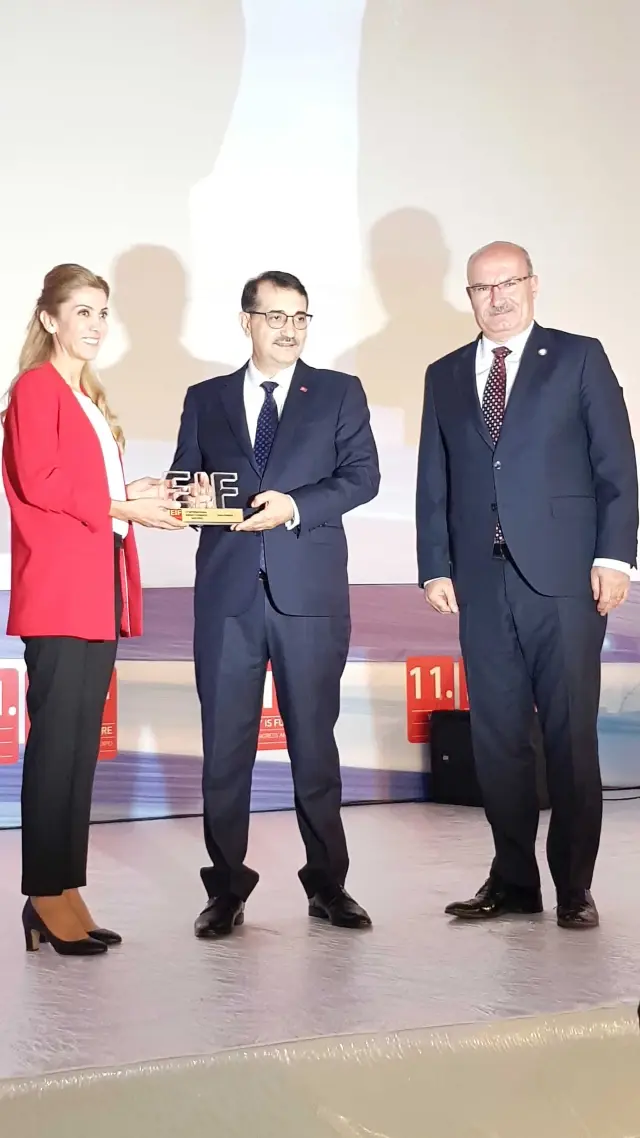 11. EIF Uluslararası Enerji Kongresi ve Fuarı Başladı 11. EIF Uluslararası Enerji Kongresi ve Fuarı Başladı
