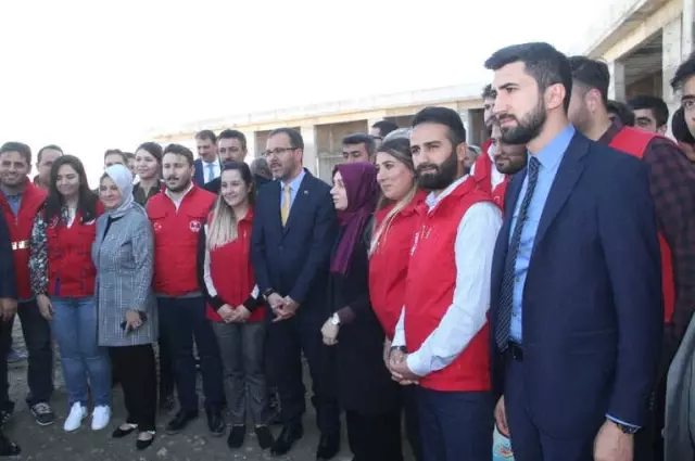 Bakan Kasapoğlu: 'Reisimizin 1994'te Başlattığı Bu Yürüyüşü 2019 Mart'ında Taçlandıracağız' Bakan Kasapoğlu: 'Reisimizin 1994'te Başlattığı Bu Yürüyüşü 2019 Mart'ında Taçlandıracağız'