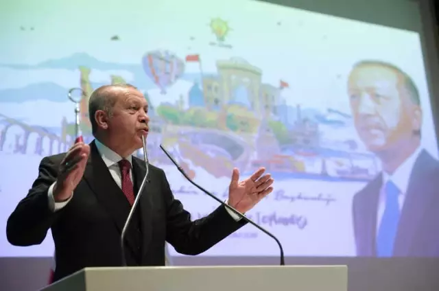 Cumhurbaşkanı Erdoğan: 'Gönüllerimiz Çoraklaştı, Çölleşti, Karardı' Cumhurbaşkanı Erdoğan: 'Gönüllerimiz Çoraklaştı, Çölleşti, Karardı'
