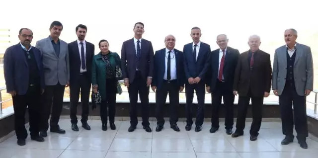 Rektör Karamustafa, İlçelerdeki Myo'larda İncelemelerde Bulundu