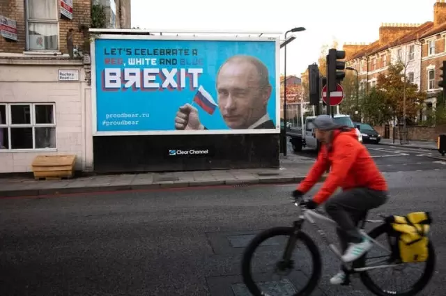 Aktivistlerden 'Putin'li Brexit Eleştirisi