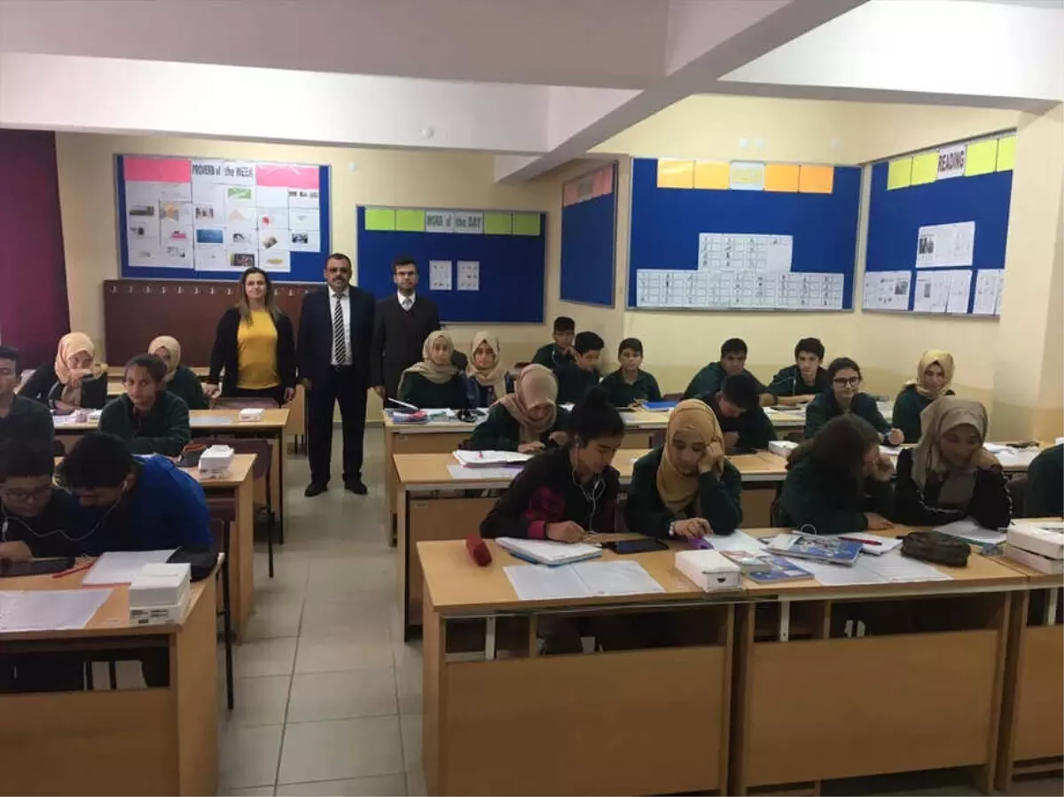 Bozkır'da Bir Hayırsever Tarafından İngilizce Laboratuvarı Kuruldu