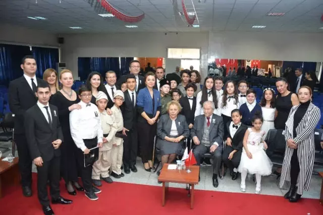 Gaziantep Kolej Vakfı'nda Hüzünlü Anma Gaziantep Kolej Vakfı'nda Hüzünlü Anma