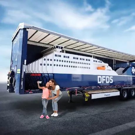 Guinness Rekorlar Kitabı'na Giren Dev Lego Gemisi Türkiye'de