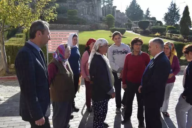 Kaymakam Duru'dan Özel Öğrencilere Anlamlı Ziyaret Kaymakam Duru'dan Özel Öğrencilere Anlamlı Ziyaret
