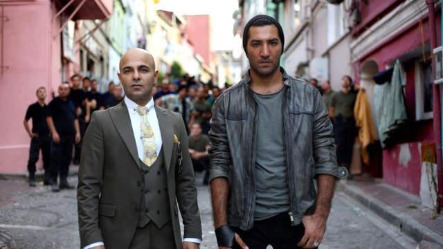 Necip Memili ile İrem Altuğ'un El Ele Görüntülendiği İddia Edildi