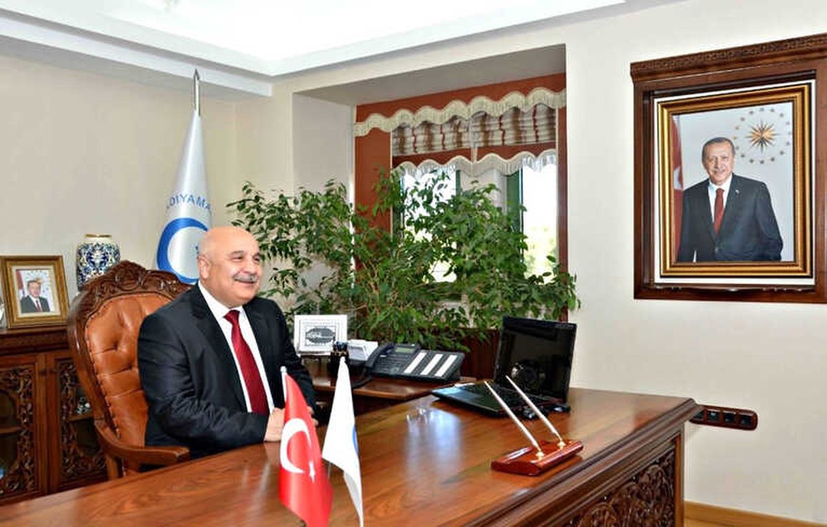 Rektör Gönüllü'nün 10 Kasım Atatürk'ü Anma Günü Mesajı