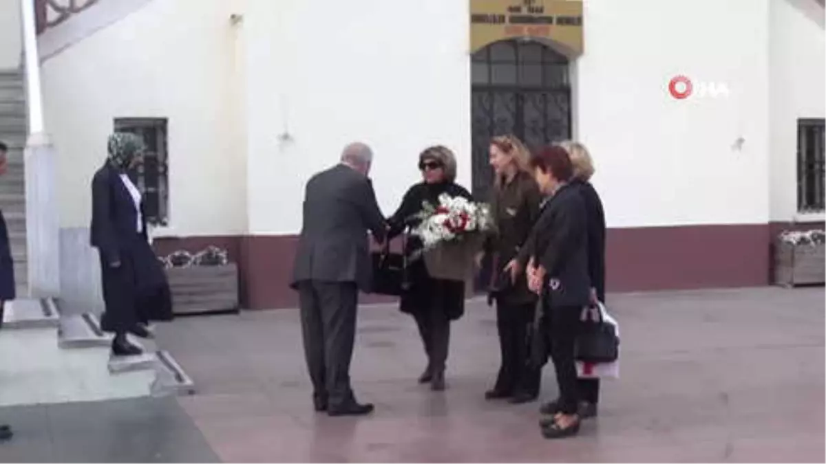 Vali Güvençer, Manisa'dan Alkışlarla Uğurlandı