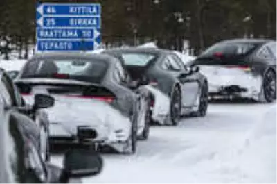 Yeni Porsche 911 İçin Zorlu Test Programı Başladı