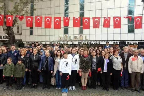 Atatürk, Kahramanmaraş'ta Törenlerle Anıldı Atatürk, Kahramanmaraş'ta Törenlerle Anıldı
