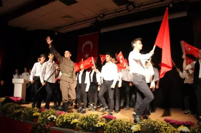 Atatürk Ölümünün 80. Yıldönümünde Yalova'da da Anıldı Atatürk Ölümünün 80. Yıldönümünde Yalova'da da Anıldı