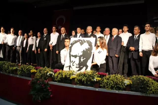 Atatürk Ölümünün 80. Yıldönümünde Yalova'da da Anıldı Atatürk Ölümünün 80. Yıldönümünde Yalova'da da Anıldı