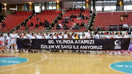 Bellona Kayseri - Gündoğdu Adana: 95-87