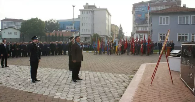 Büyük Önder Atatürk'ü Anıyoruz Büyük Önder Atatürk'ü Anıyoruz