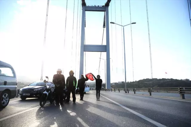 Büyük Önder Atatürk'ü Anıyoruz Büyük Önder Atatürk'ü Anıyoruz