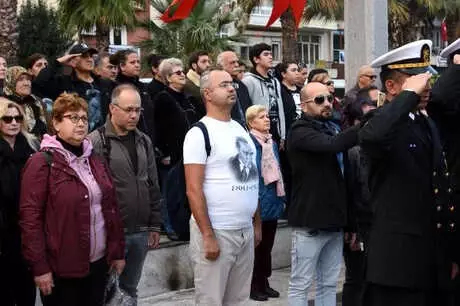 Çanakkale'de Saat 09.05'te Hayat Durdu