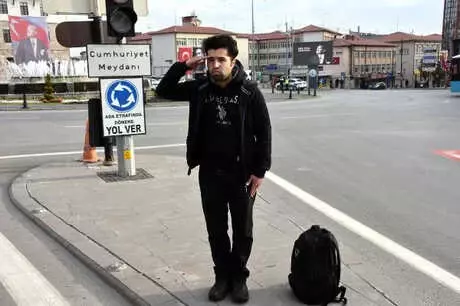 Sivas'ta Beşiktaş'ın Altyapı Oyuncuları da Saygı Duruşunda Bulundu